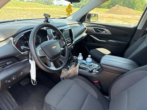Used 2018 Chevrolet Traverse LS AWD/4WD image 23