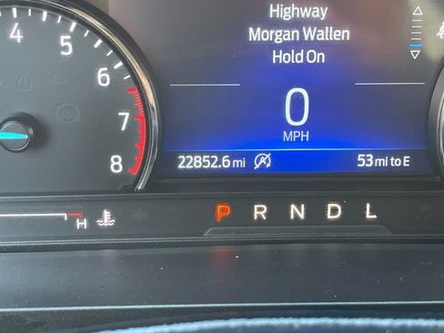 Used 2024 Ford Explorer XLT w/ Equipment Group 202A AWD/4WD image 16