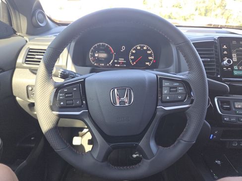 New 2026 Honda Ridgeline Black Edition image 27