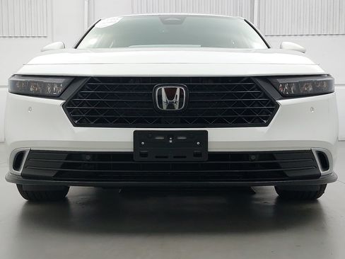 Used 2026 Honda Accord Touring image 10