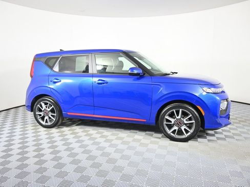 Used 2022 Kia Soul GT-Line image 8