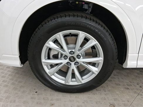 Used 2025 Audi Q3 2.0T Premium w/ Convenience Package image 11