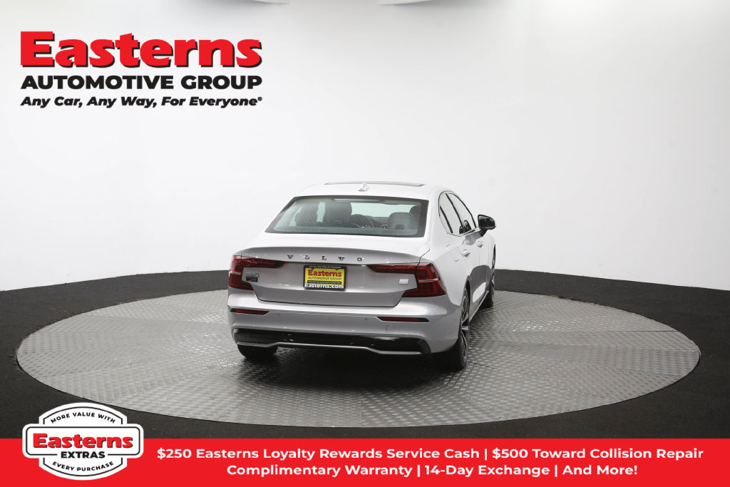 Used 2023 Volvo S60 T8 Plus AWD/4WD image 39