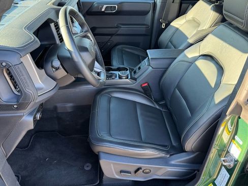 New 2025 Ford Bronco Outer Banks image 8