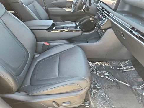 Certified 2025 Hyundai Tucson Limited image 21