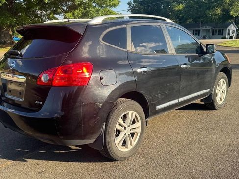 Used 2015 Nissan Rogue S w/ Convenience Package AWD/4WD image 9