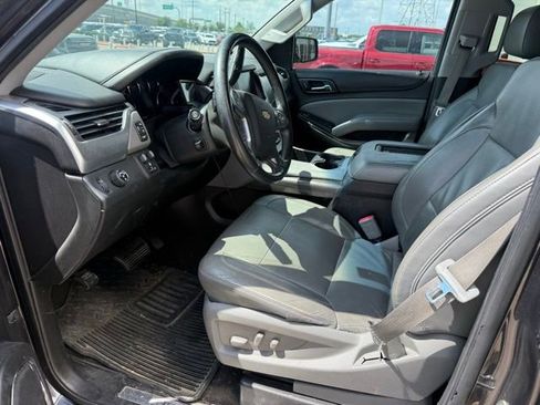 Used 2015 Chevrolet Tahoe LT w/ Luxury Package RWD image 5