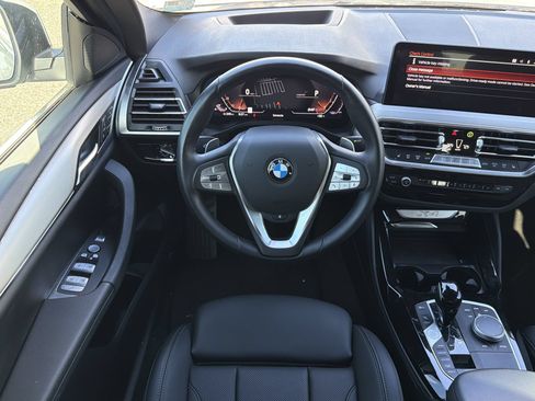 Certified 2025 BMW X4 xDrive30i AWD/4WD image 14
