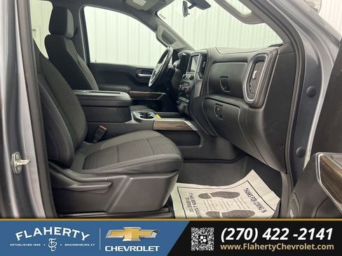Used 2020 Chevrolet Silverado 1500 LT Trail Boss AWD/4WD image 15