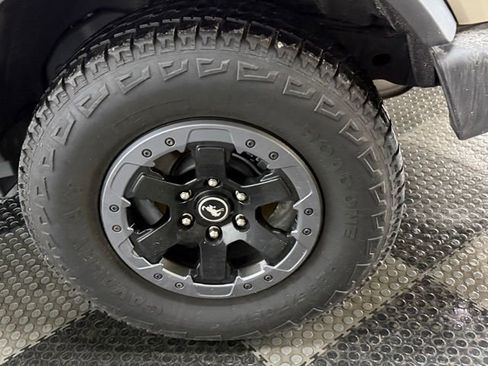 Used 2025 Ford Bronco 2-Door image 12