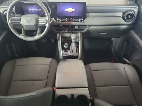 Used 2024 Chevrolet Colorado Trail Boss AWD/4WD image 13