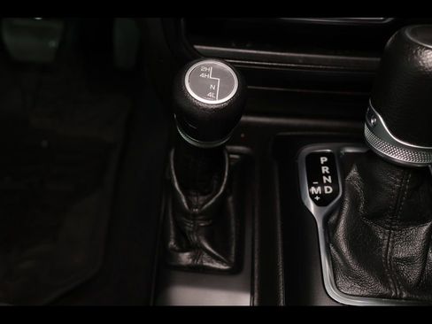 Used 2022 Jeep Wrangler Unlimited Sport AWD/4WD image 24