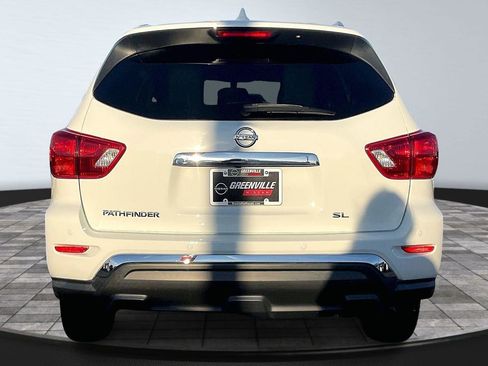 Used 2020 Nissan Pathfinder SL image 5