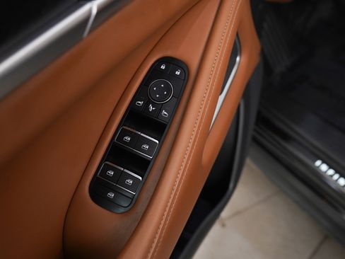 Used 2024 INFINITI QX60 Sensory image 24