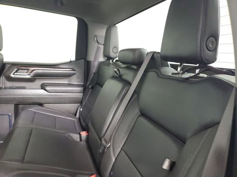 Used 2024 GMC Sierra 1500 SLT AWD/4WD image 22