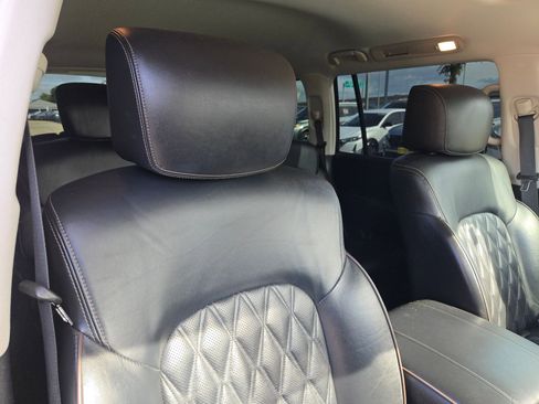 Used 2021 Nissan Armada Platinum w/ Captain's Chairs Package RWD image 32
