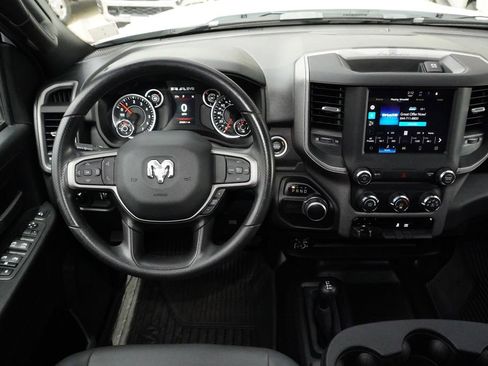 Used 2024 RAM 2500 Tradesman w/ Chrome Appearance Group image 24