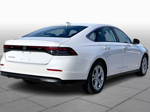 Used 2023 Honda Accord LX image 11