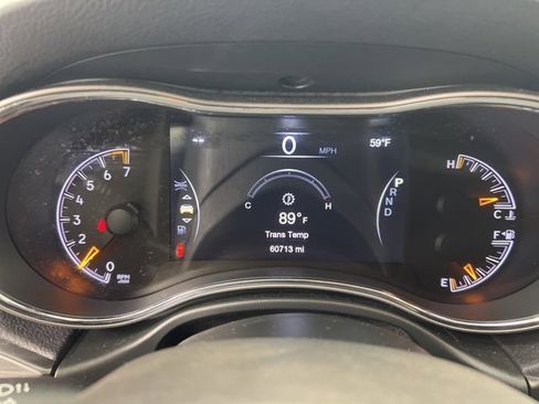 Used 2020 Jeep Grand Cherokee Laredo image 9