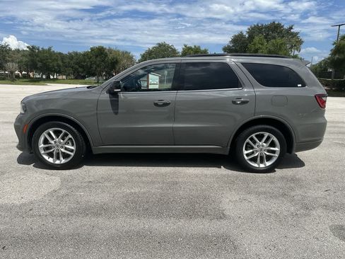Used 2024 Dodge Durango GT RWD image 11