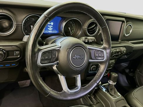 Used 2023 Jeep Wrangler Sahara w/ Cold Weather Group image 18