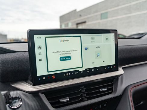 Used 2025 Ford Explorer ST-Line w/ ST-Line Street Pack image 30