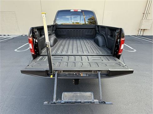 Used 2020 Ford F150 XLT w/ Equipment Group 302A Luxury AWD/4WD image 25