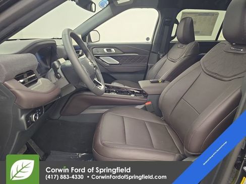 New 2026 Ford Explorer Platinum w/ LUX Leather Package image 25