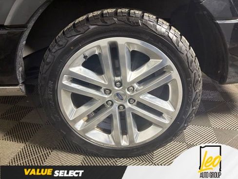 Used 2017 Ford Expedition EL Platinum AWD/4WD image 24