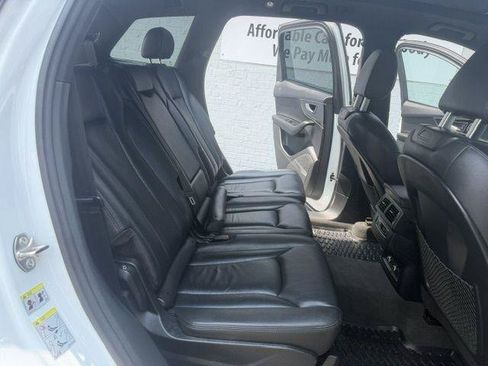 Used 2018 Audi Q7 3.0T Premium Plus w/ Premium Plus Package AWD/4WD image 12