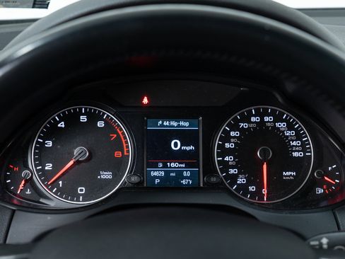 Used 2015 Audi Q5 2.0T Premium Plus w/ Technology Package image 18