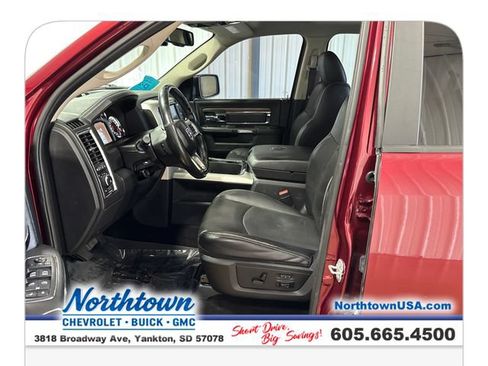 Used 2017 RAM 1500 Laramie w/ Convenience Group AWD/4WD image 10