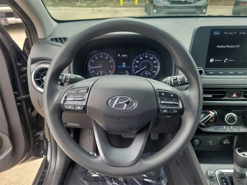 Used 2023 Hyundai Kona SEL image 24