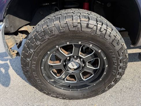Used 2015 Ford F250 Lariat w/ Chrome Package AWD/4WD image 28