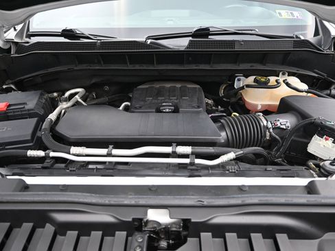 Used 2022 Chevrolet Silverado 1500 Custom image 29