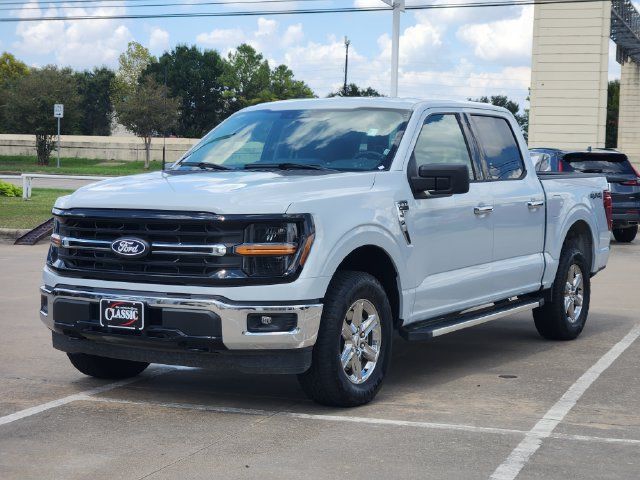 Used 2025 Ford F150 XLT w/ Equipment Group 301A Standard AWD/4WD image 3