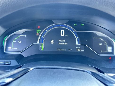 Used 2018 Honda Clarity Plug-In Hybrid image 22