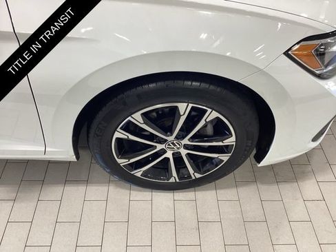 Used 2023 Volkswagen Jetta Sport FWD image 21