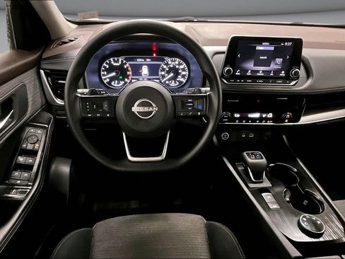 Used 2022 Nissan Rogue SV AWD/4WD image 8