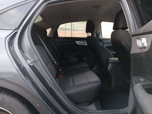 Used 2023 Kia Forte LXS image 26