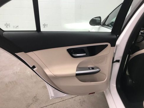 Used 2023 Mercedes-Benz C 300 4MATIC Sedan image 23