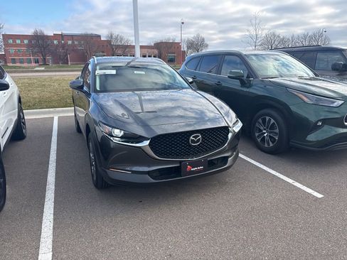 Used 2025 MAZDA CX-30 AWD 2.5 S w/ Premium Package image 2