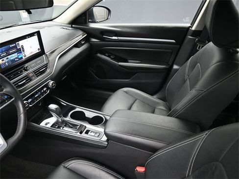 Certified 2025 Nissan Altima 2.5 SL image 17
