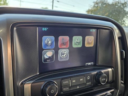 Used 2015 Chevrolet Silverado 2500 LT AWD/4WD image 17