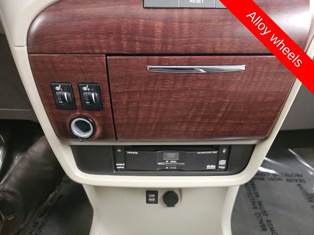 Used 2013 Toyota Sienna Limited w/ Premium Pkg AWD/4WD image 24