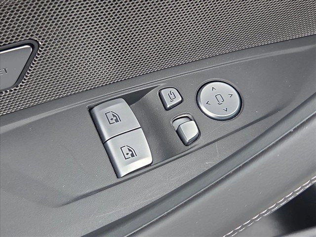 Used 2026 BMW M4 Coupe w/ Executive Package RWD image 12
