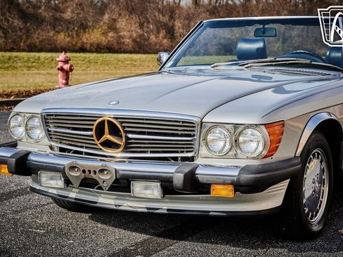 Used 1988 Mercedes-Benz 560 SL image 37
