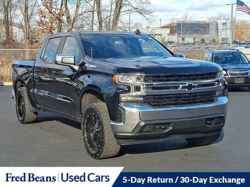 Used 2020 Chevrolet Silverado 1500 LT w/ All-Star Edition image 2