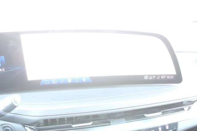 Used 2025 Cadillac XT4 Premium Luxury FWD image 29