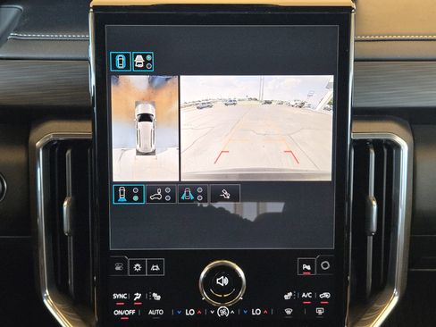 New 2026 GMC Acadia Elevation w/ Elevation Premium Package image 13